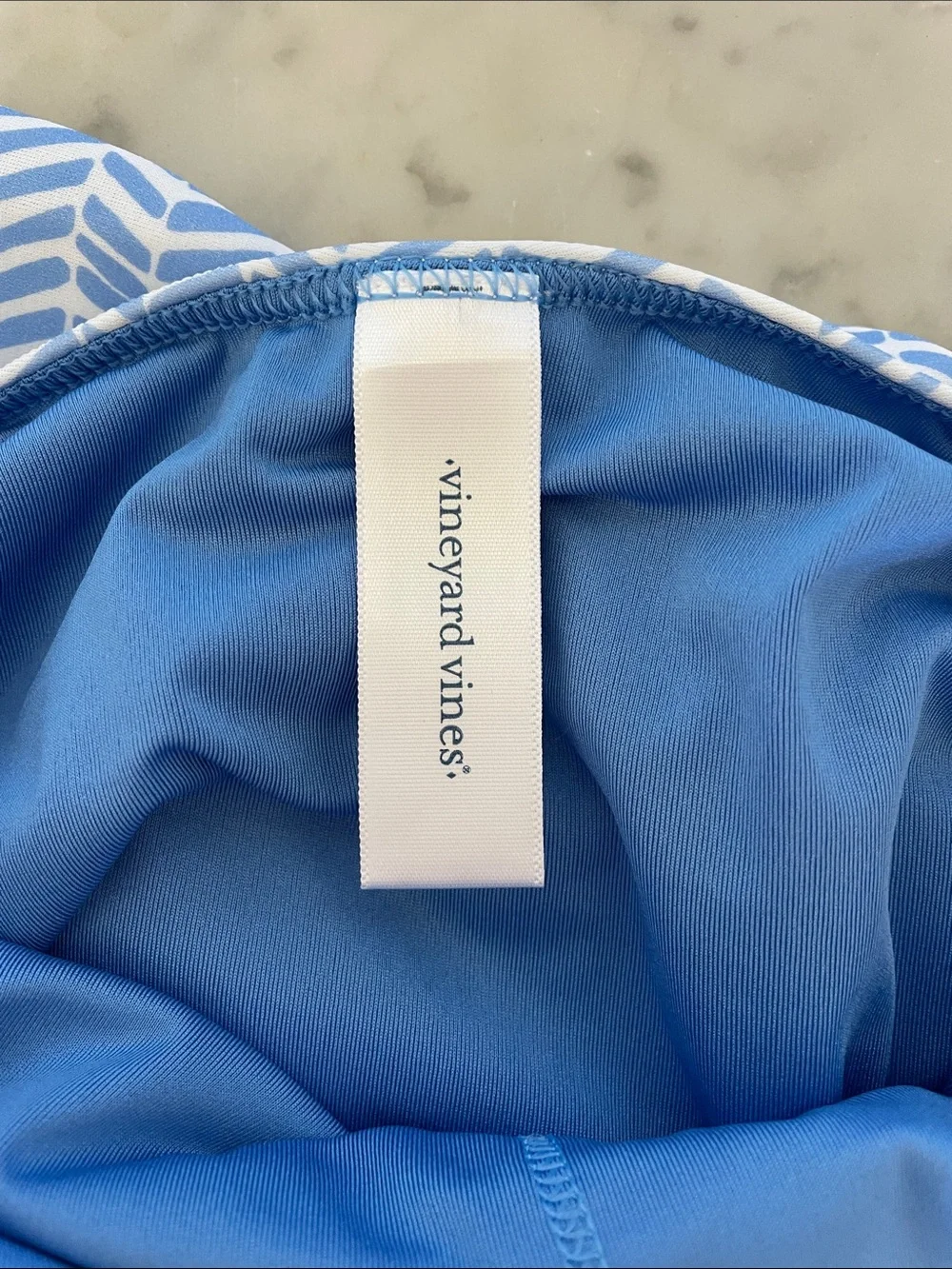 VINEYARD VINES Bayside Blue and White Chevron Ruffle Strap One-Piece Swimsuit M